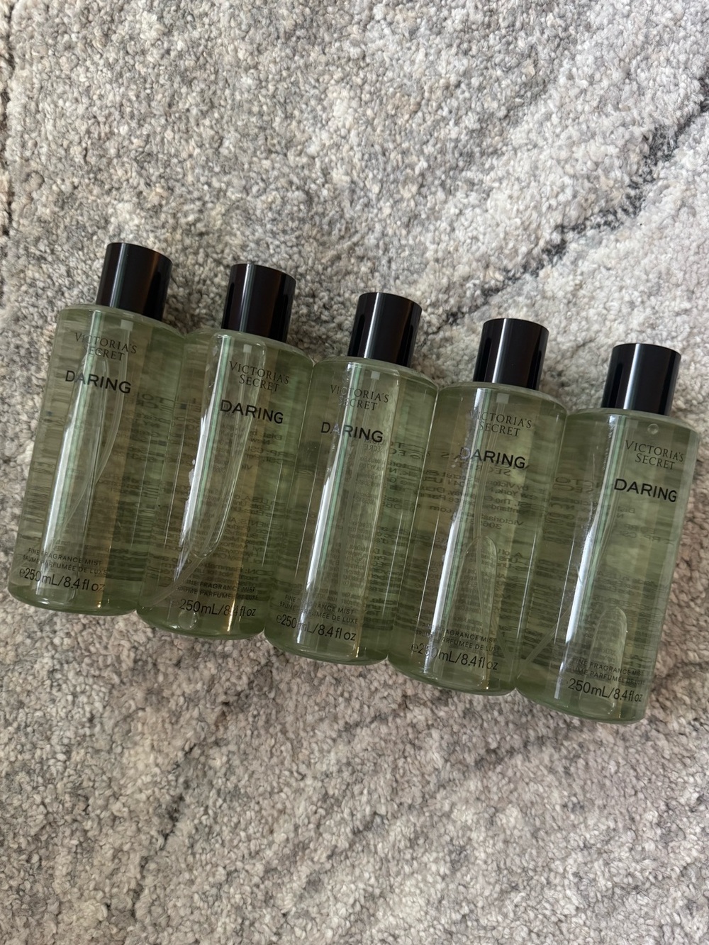 Victoria Secret- daring fine fragrance mist